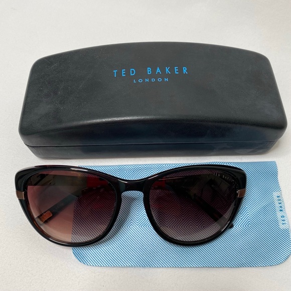 TED BAKER LONDON cat eye sunglasses ๐ - Picture 2 of 16